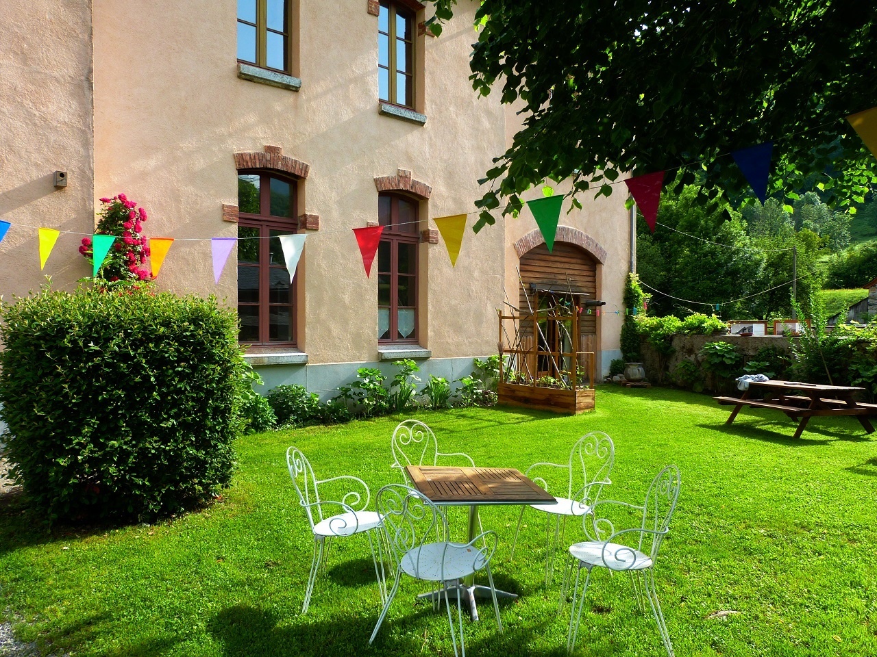 Jardin et terrain privé