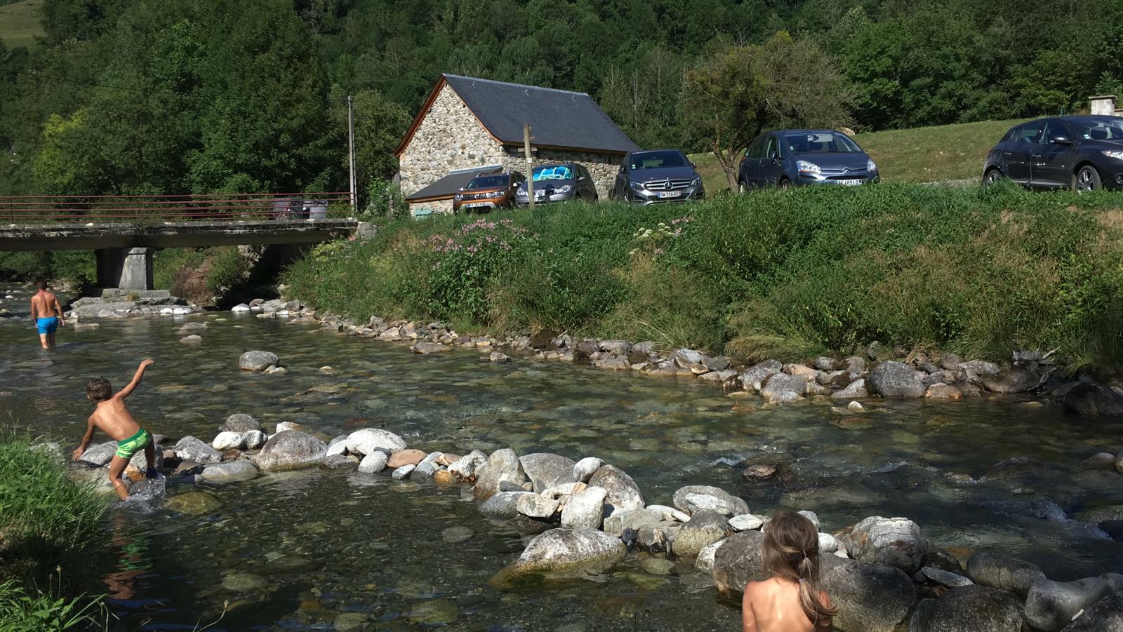 Piscine privée du gîte